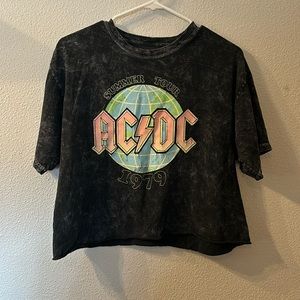 AC/DC cropped graphic tee size large